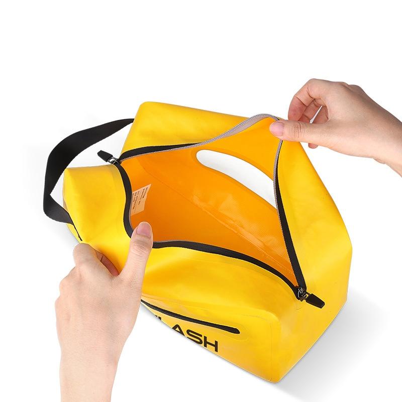 4L Waterproof Bag For Swimming And Beach Dry / Wet Separation 5
