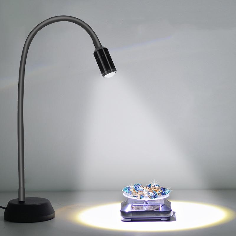 Adjustable Led Jewelry Table Lamp for Family Portraits 4