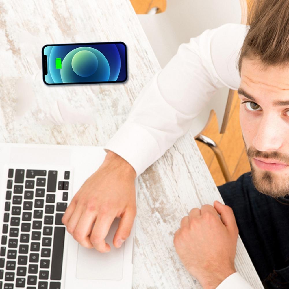 10W Magnetic Wireless Charger For Desktops 30Mm 8