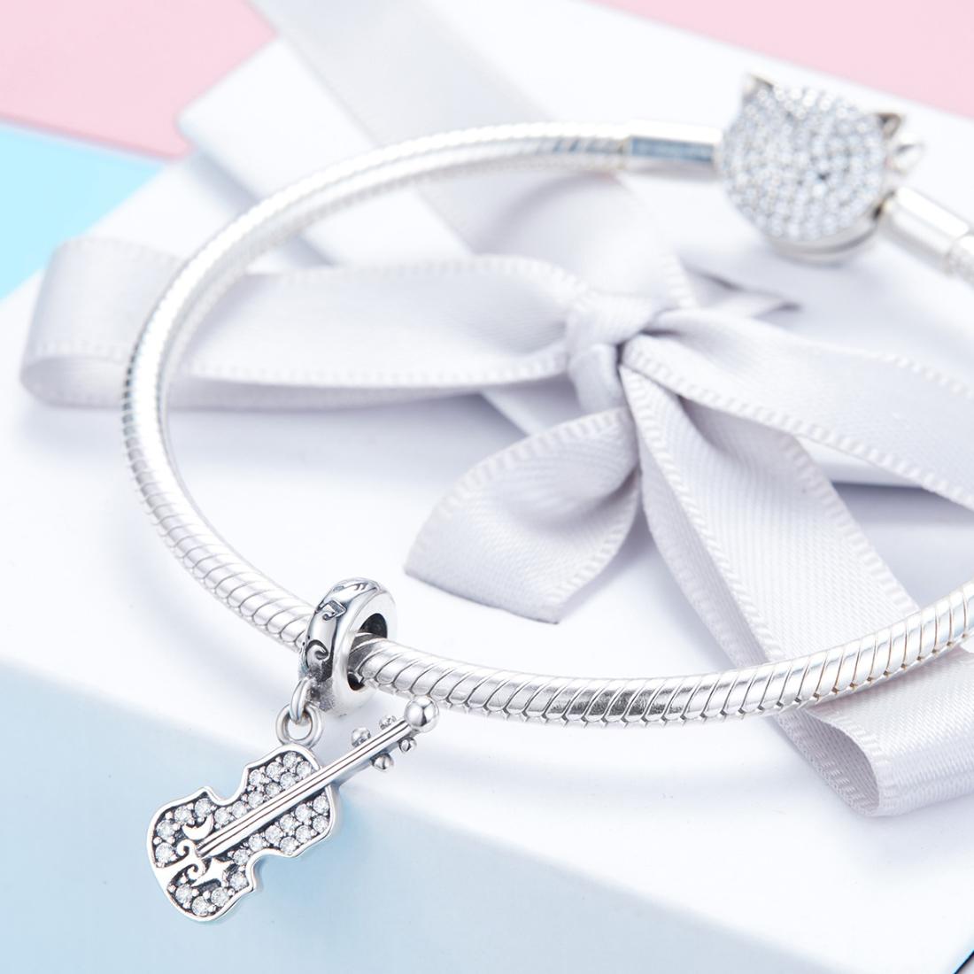 925 Sterling Silver Zircon Embellished Violin Pendant 7