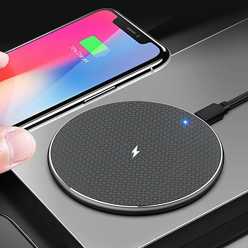 10W Non Slip Smart Cooling Wireless Charger 8