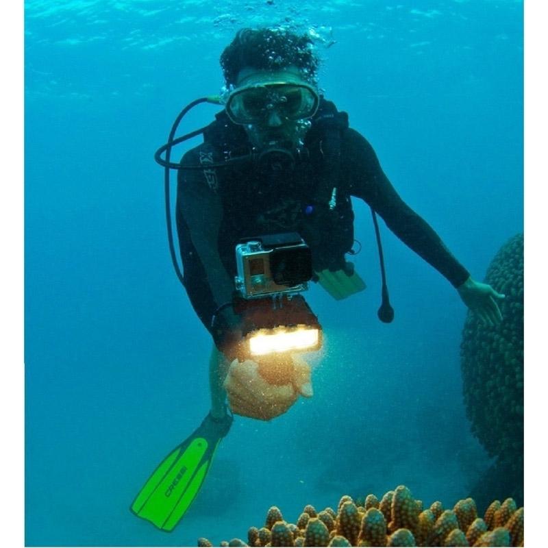 Waterproof Video Light for Action Cameras - 3 Modes 4