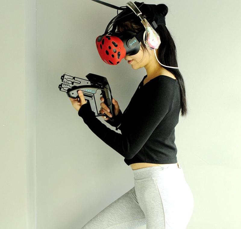 Vive Headset Gun Controller for Immersive Shooting Experience 5