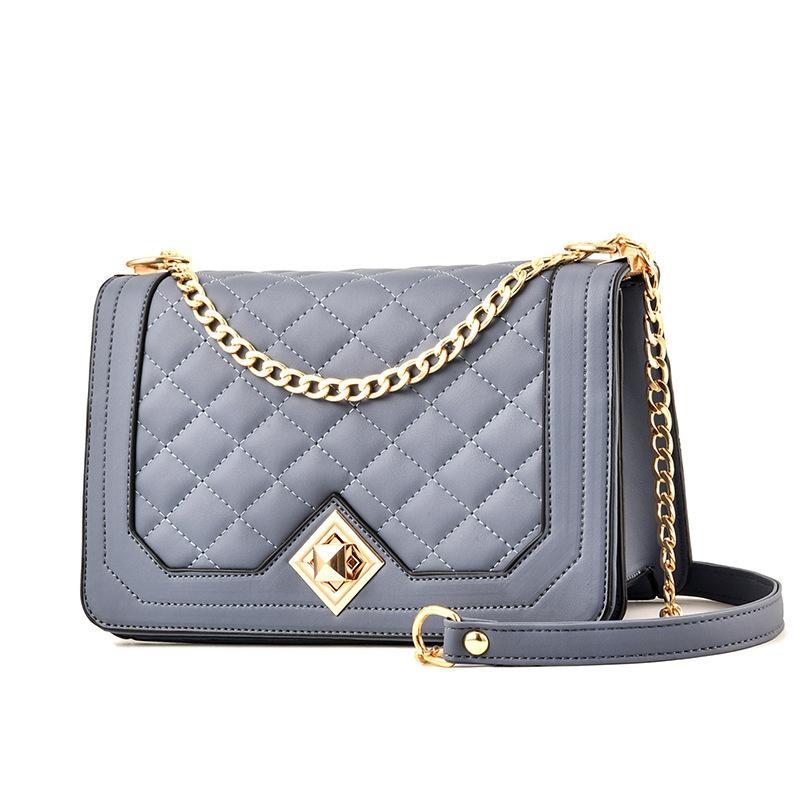 Chic One Shoulder Chain Bag With Diagonal Rhombus Design - White 10