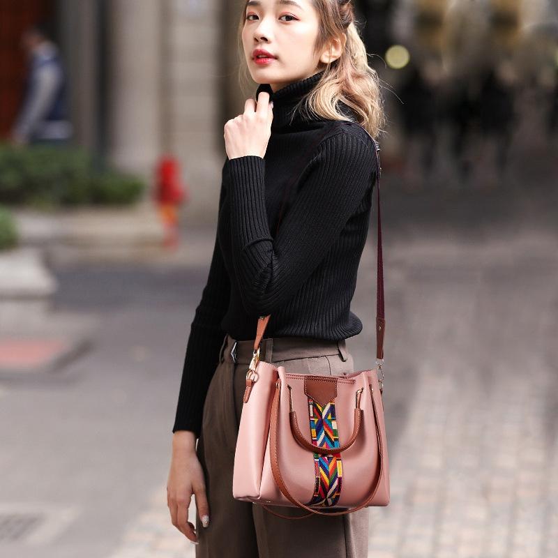 Versatile 4-in-1 Messenger Bag for Women - Fashionable & Spacious - White 6