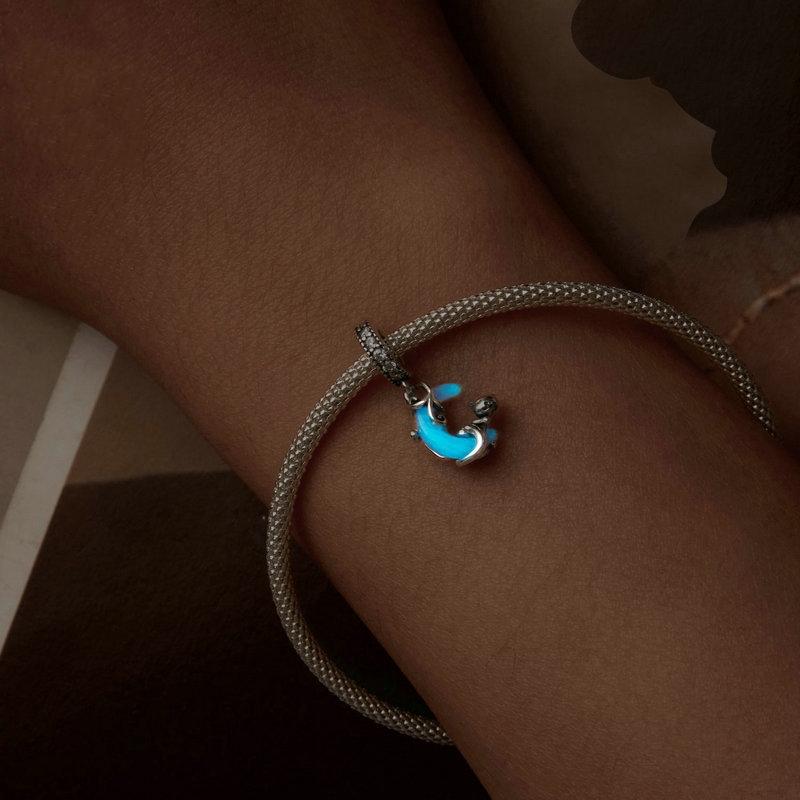 925 Sterling Silver Luminous Moon Cat Pendant 7