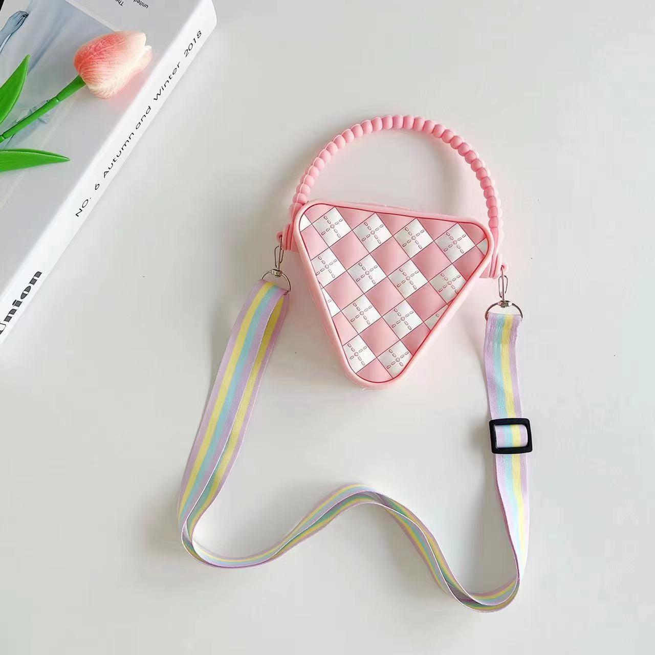 Mini Diamond Shaped Silicone Shoulder Bag - Rosered 14