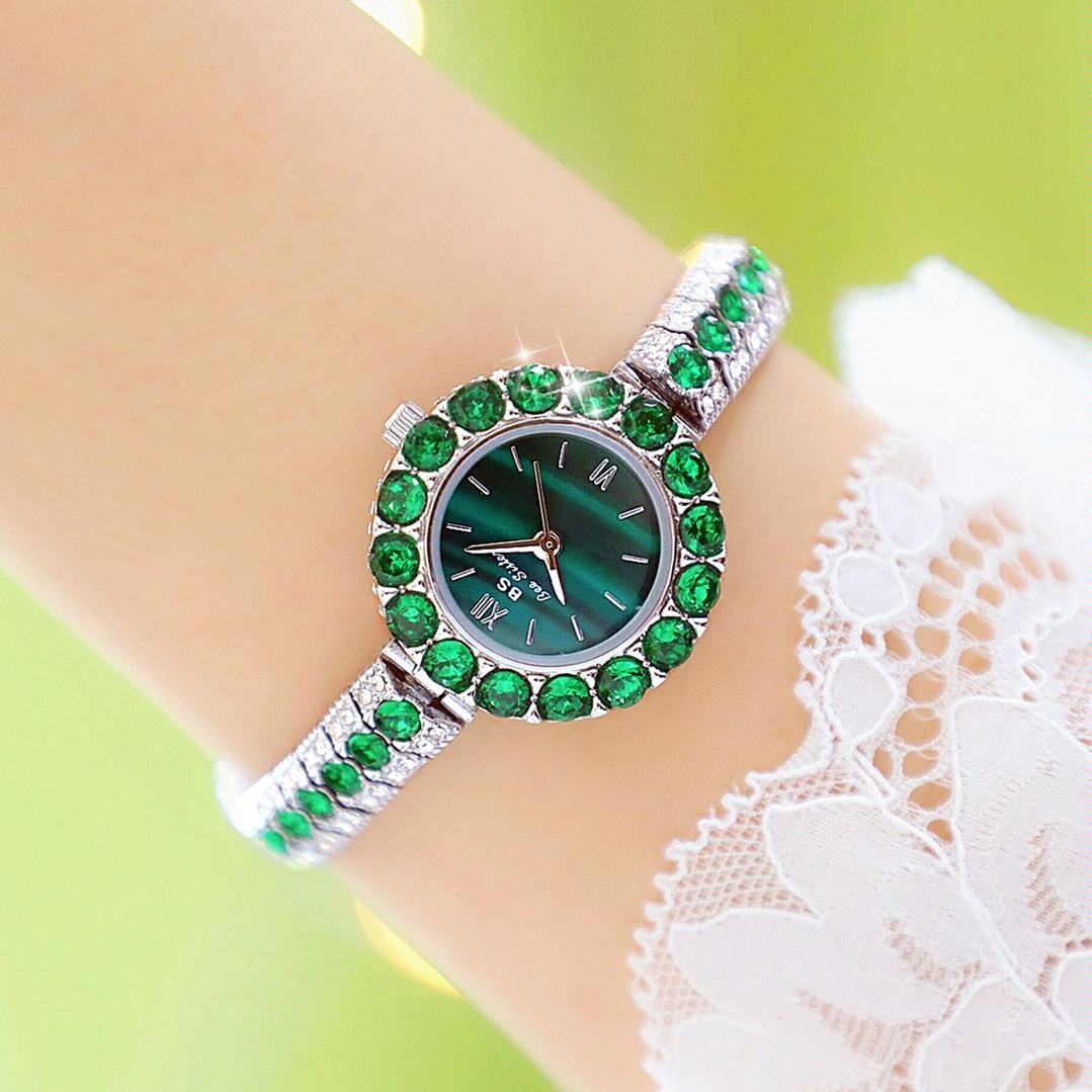 Retro Malachite Texture Watch for Women - Small and Elegant - Gold 3