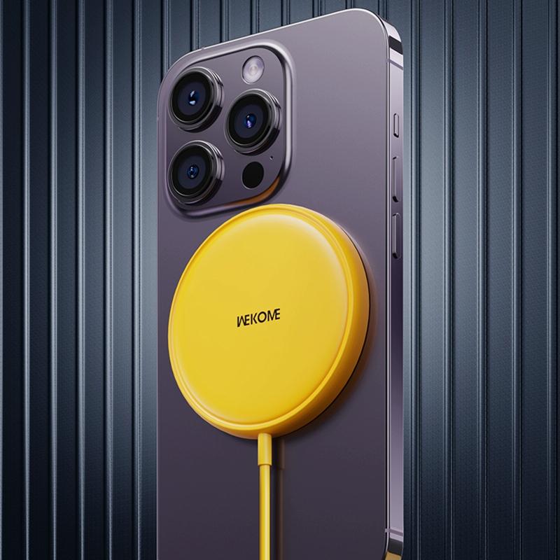 15W Magnetic Wireless Charger Yellow 3