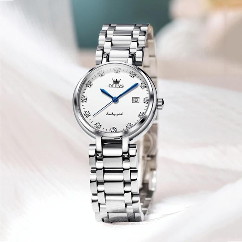 Stylish Waterproof Women Quartz Watch with Roman Dial 4