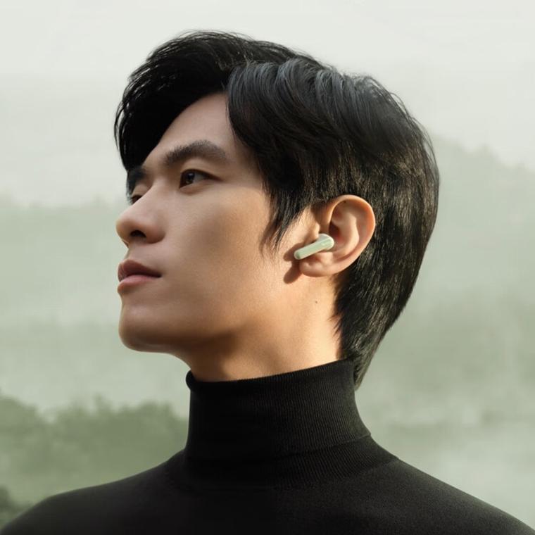 Wireless Active Noise-cancelling Earbuds for Sports and Music - White 5