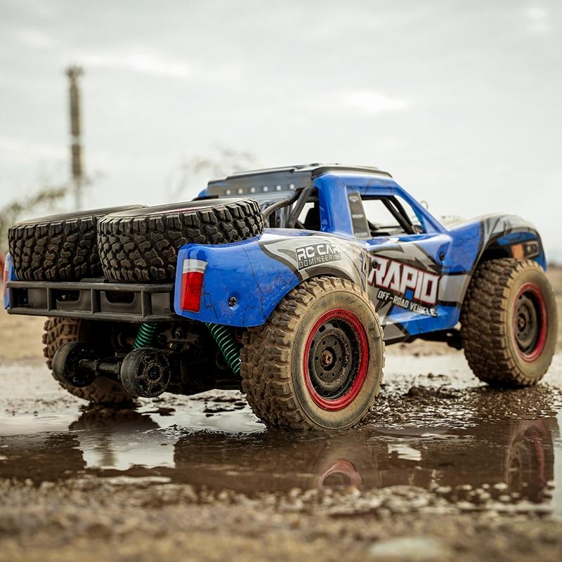 High-speed 4wd Pickup Rc Car with Full-scale High-brush Design - Blue 9