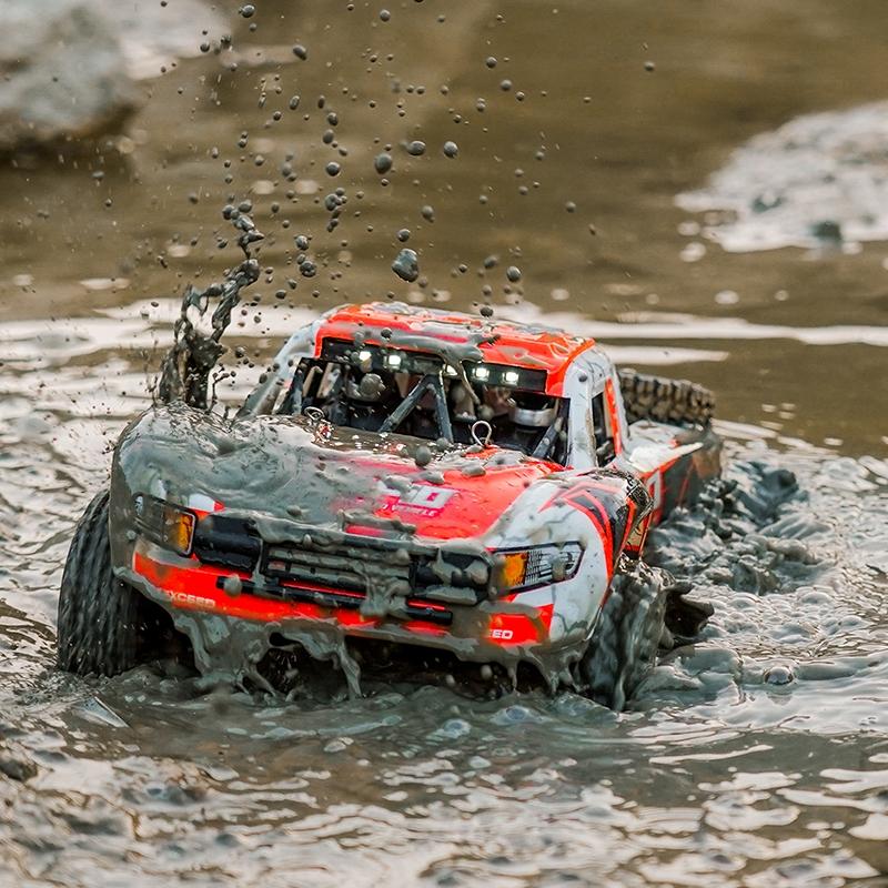 High-speed 4wd Pickup Rc Car with Full-scale High-brush Design - Blue 11