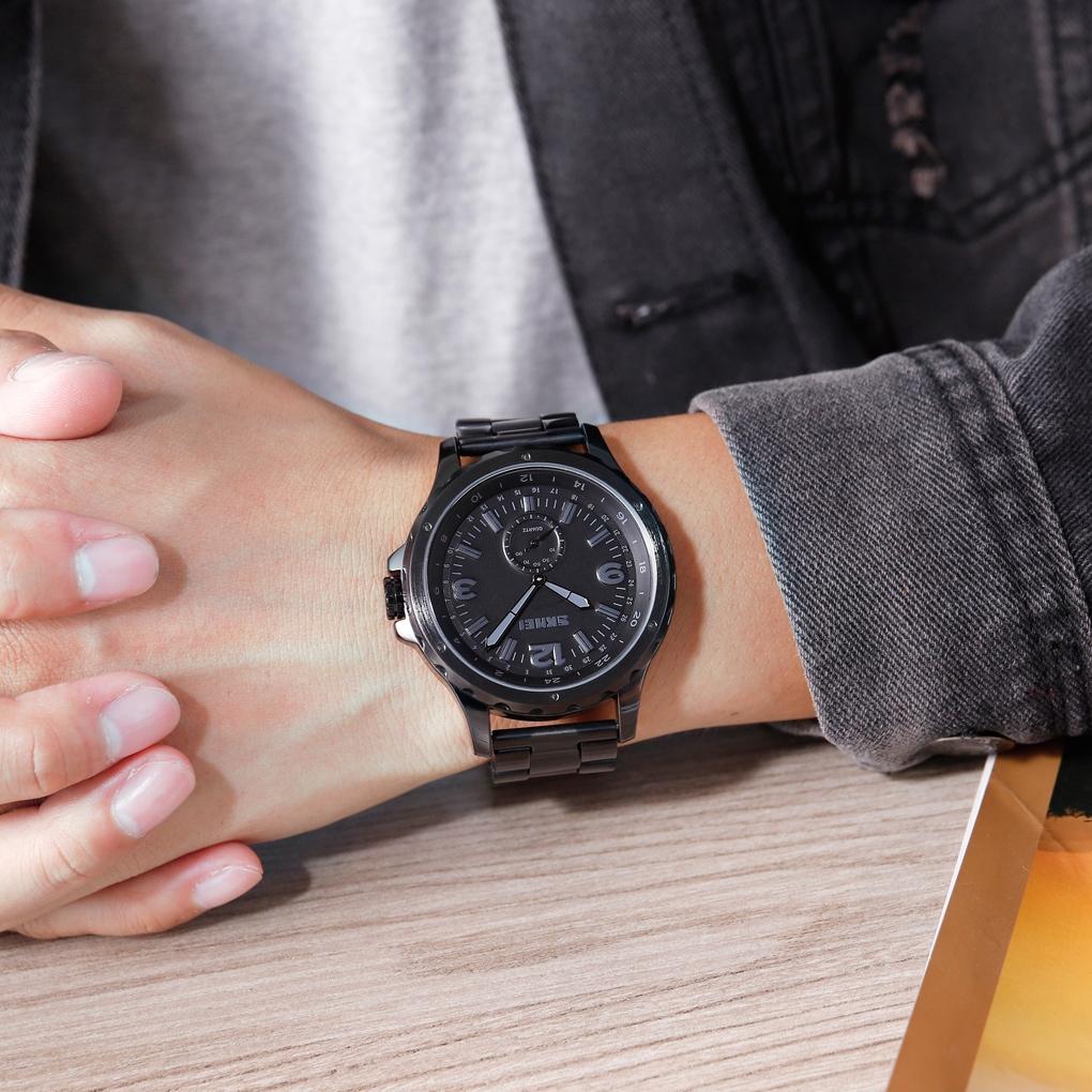 Stylish Waterproof Men Quartz Watch with Steel Band - Black 5