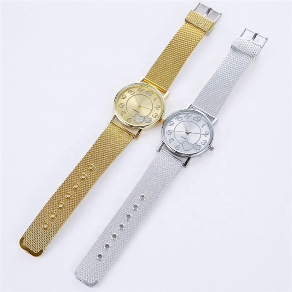 Women Double Heart Mesh Belt Watch - Golden Alloy 5
