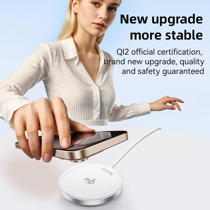 15W Magnetic Fast Wireless Charger White 3
