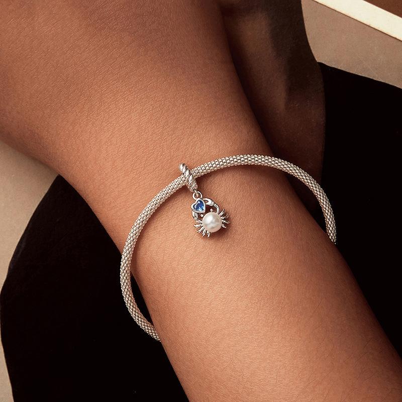 925 Sterling Silver Adorable Crab Pendant 8
