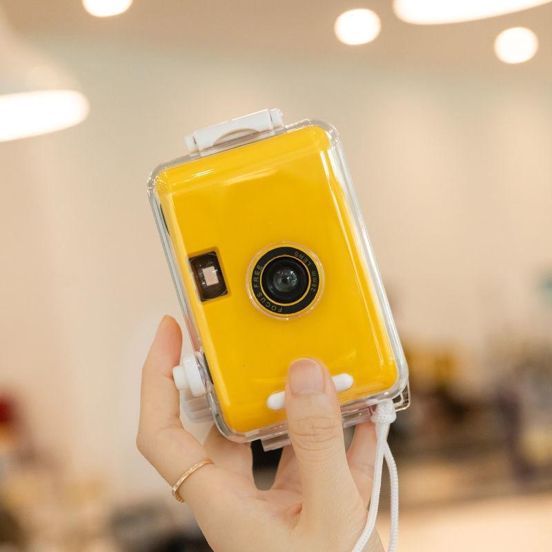 Retro Waterproof Camera with Disposable Film - Cute White Shell 4