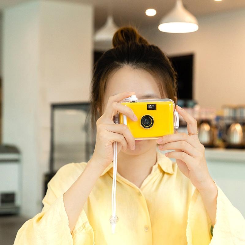 Retro Waterproof Camera with Disposable Film - Cute White Shell 5