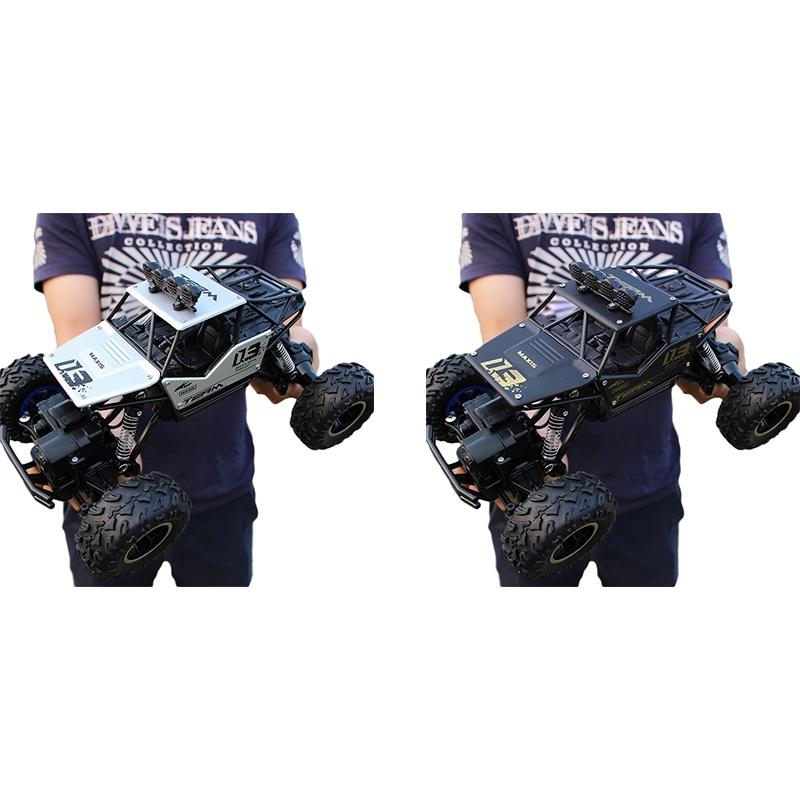Off-road Climbing Car with 2.4ghz Remote Control and Double Motors - Black 3