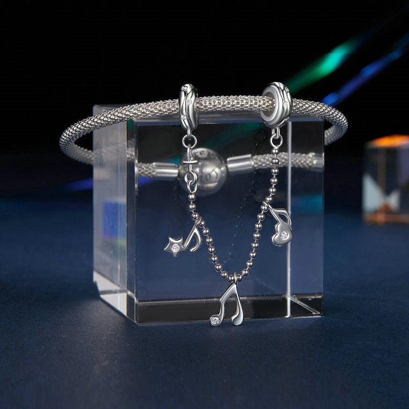 925 Sterling Silver Platinum Plated Note Safety Chain Pendant 6