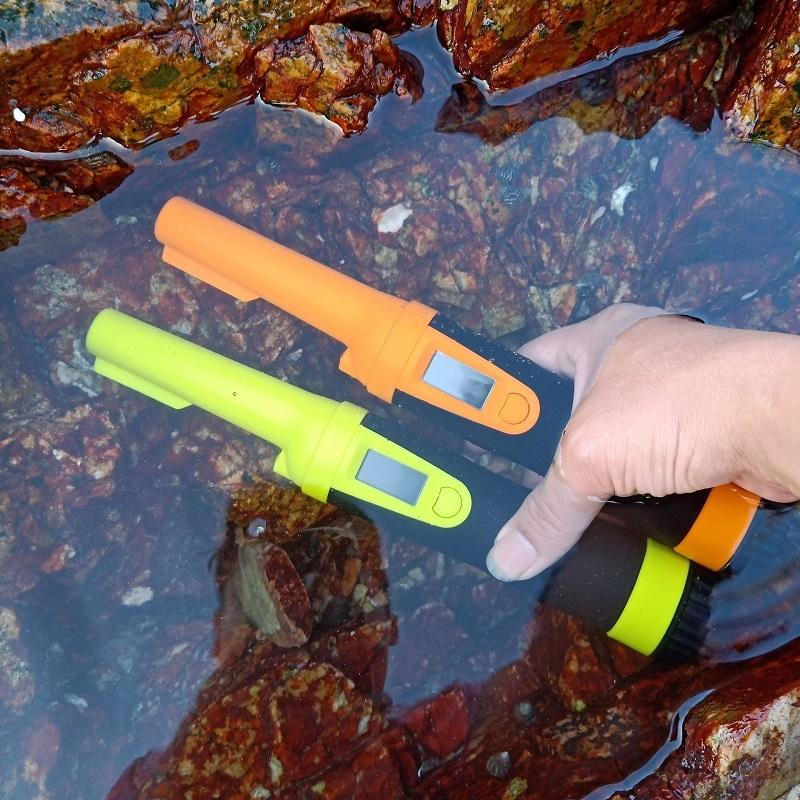 Waterproof Handheld Metal Detector with Lcd Display - Fluorescent Green 8