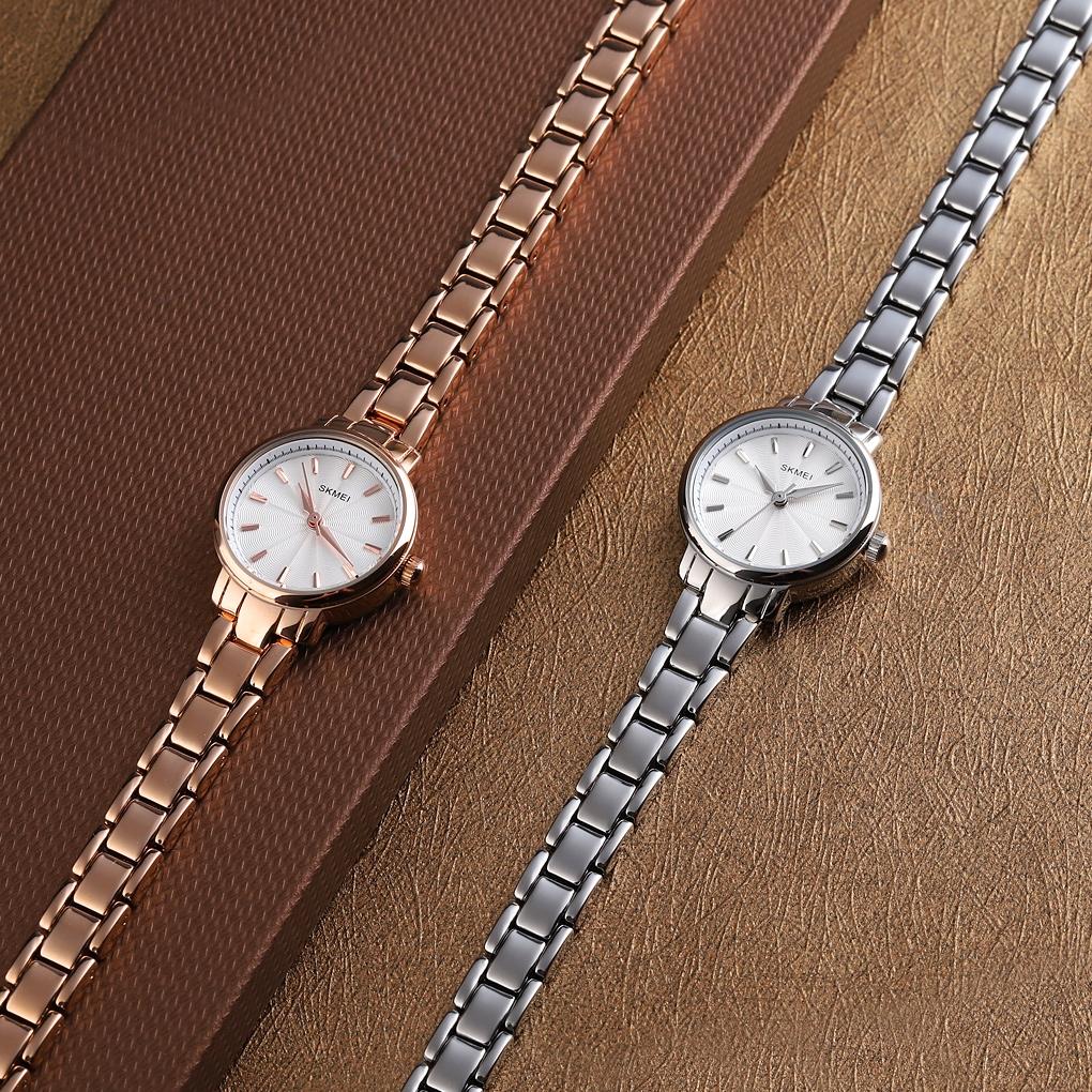 European Fashion Women Quartz Watch with Steel Band - Business and Leisure - Silver 15