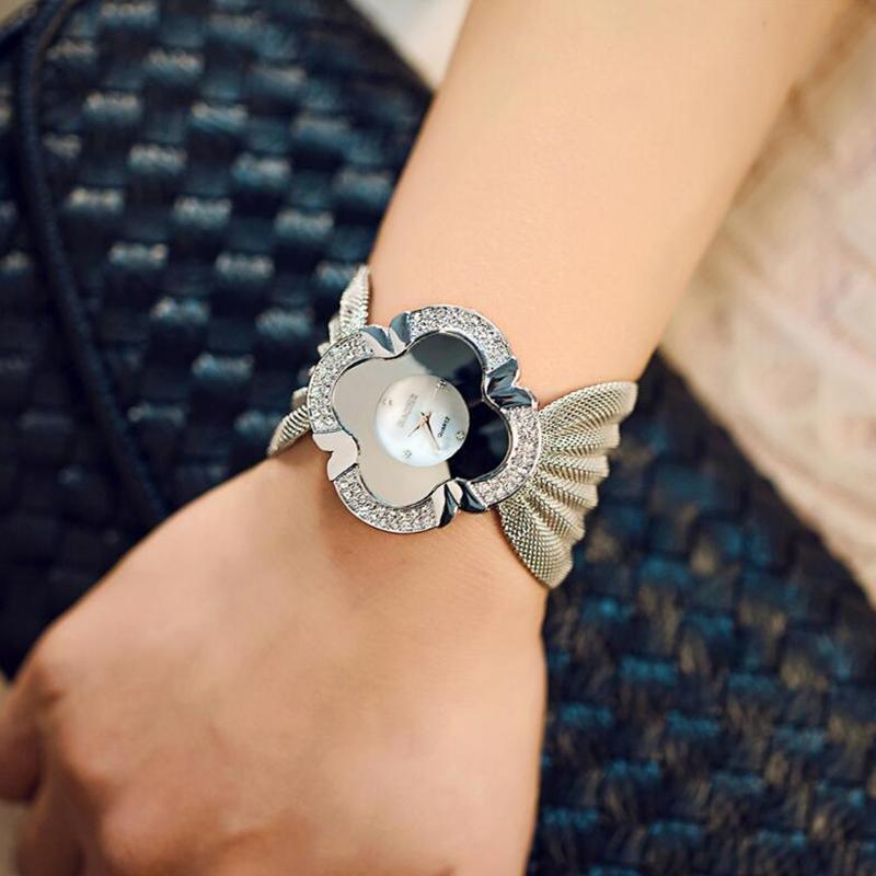 Silver Flower Mirror Watch with Diamond Grid Strap for Women 4