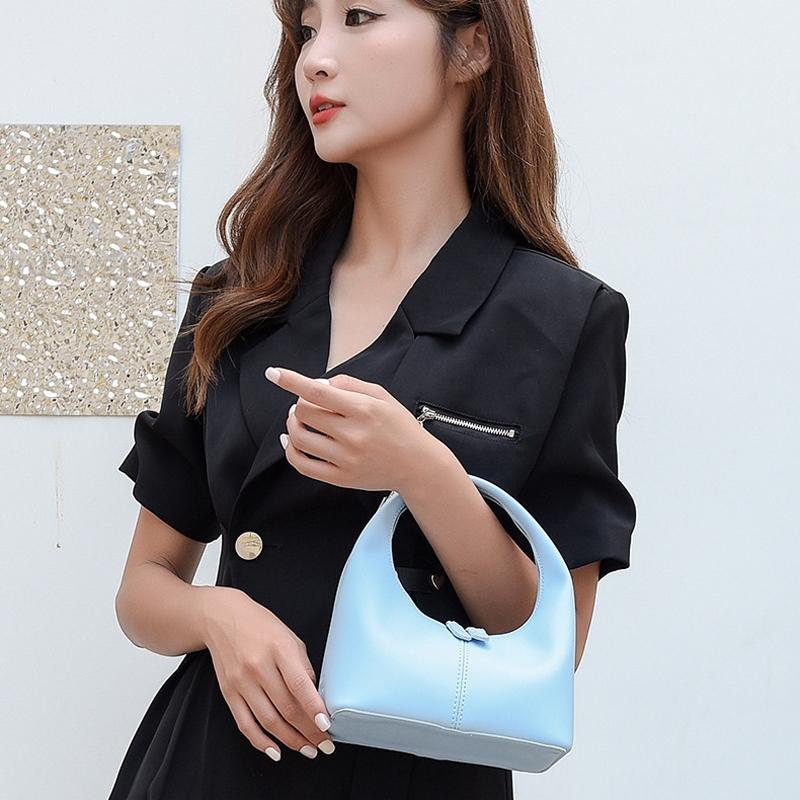 Chic Leather Women Handbag Sleek Design - White 11