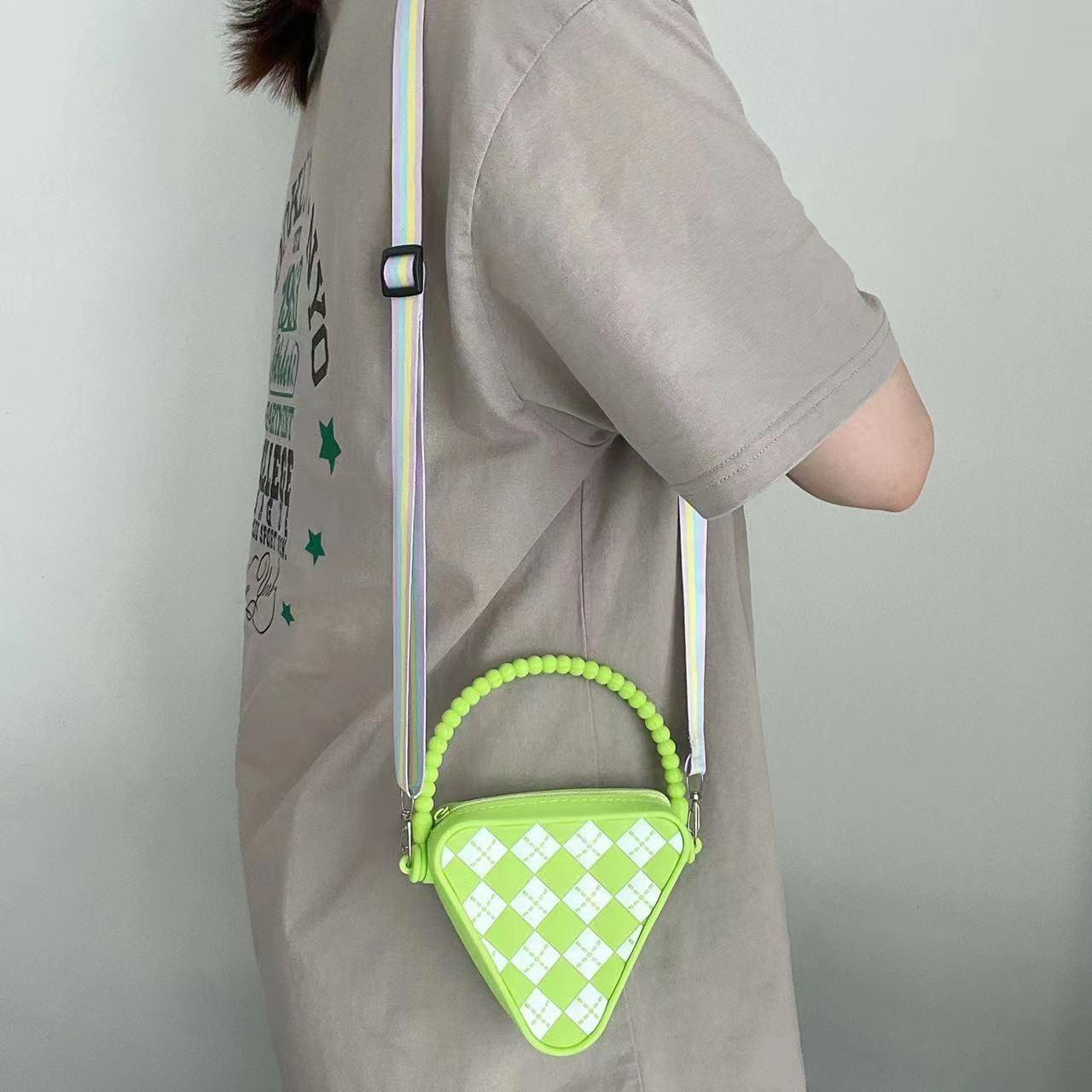 Mini Diamond Shaped Silicone Shoulder Bag - Pink 6