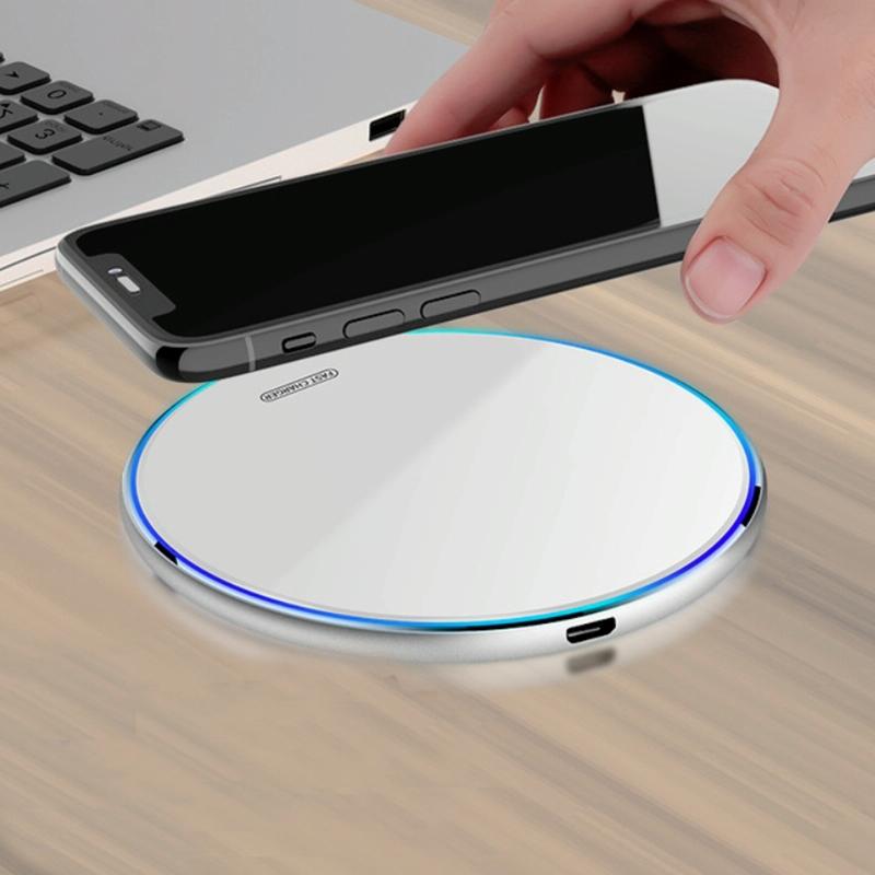 15W Round Acrylic Mirror Wireless Charger - Silver 3