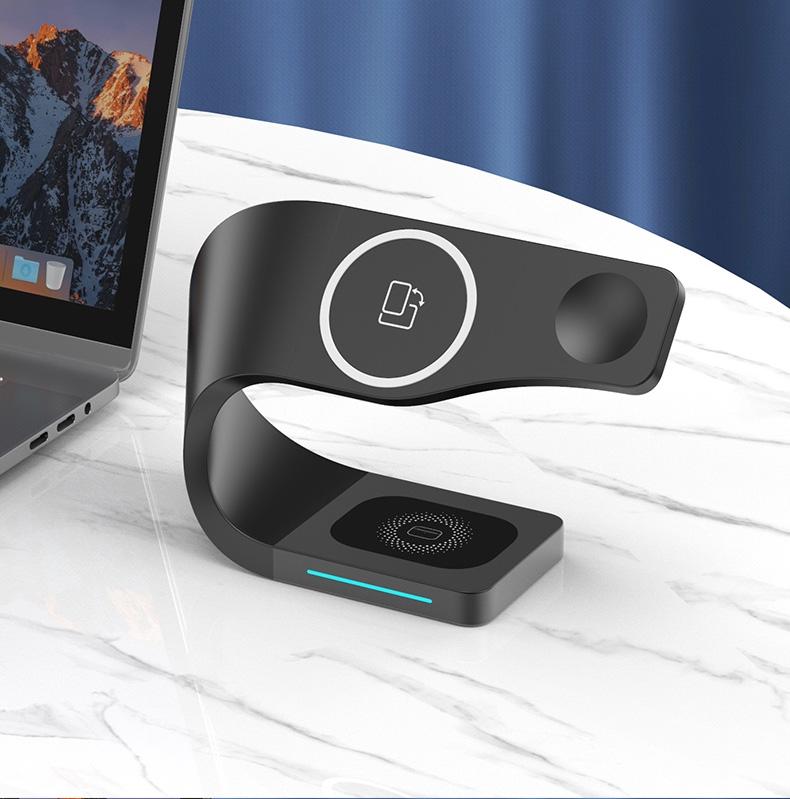 4 In 1 Magnetic Wireless Charger For Iphone Iwatches Airpods - White 10