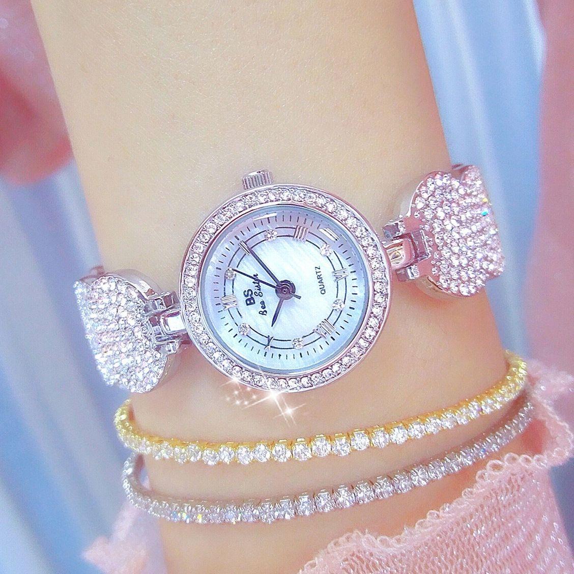 Diamond-inlaid Women Chain Watch - Elegant Accessory - Silver 8