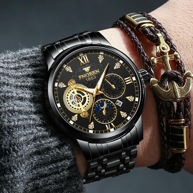 Men Three-eye Hollow Quartz Sports Watch - Between Gold Black Surface 7
