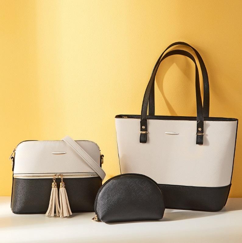 Large Capacity Fashion Handbag with Diagonal Design and Letter Detail - White Brown 8