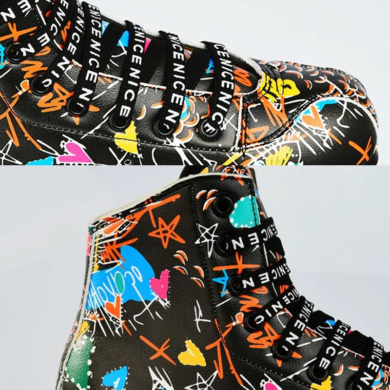 Unisex Graffiti Roller Skates - Double Row Size 39 - Flash Wheel Black 4