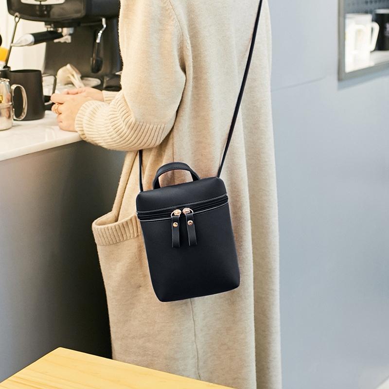 Simple Casual Shoulder Messenger Bag Small Crossbody Bucket Bag For Women - Black 15