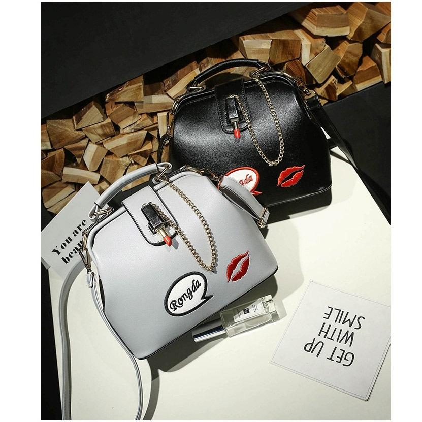 Red Lip Embroidered Doctor Bag L Size 10