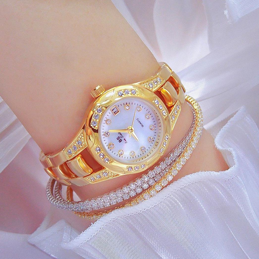 Women Diamond Chain Watch with Calendar - Small Round Design - Rose Gold 10