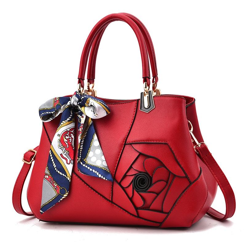 Carved Ladies Handbag - 3d Design - Black 13