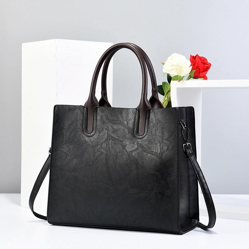 Retro Square Handbag for Commuting - Vintage Style - Khaki 3