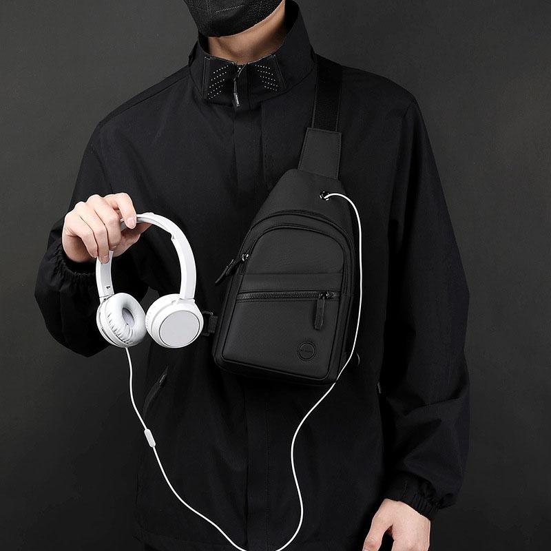 Outdoor Chest Bag For Men Crossbody Shoulder Bag For Daily Use - Dark Blue 3