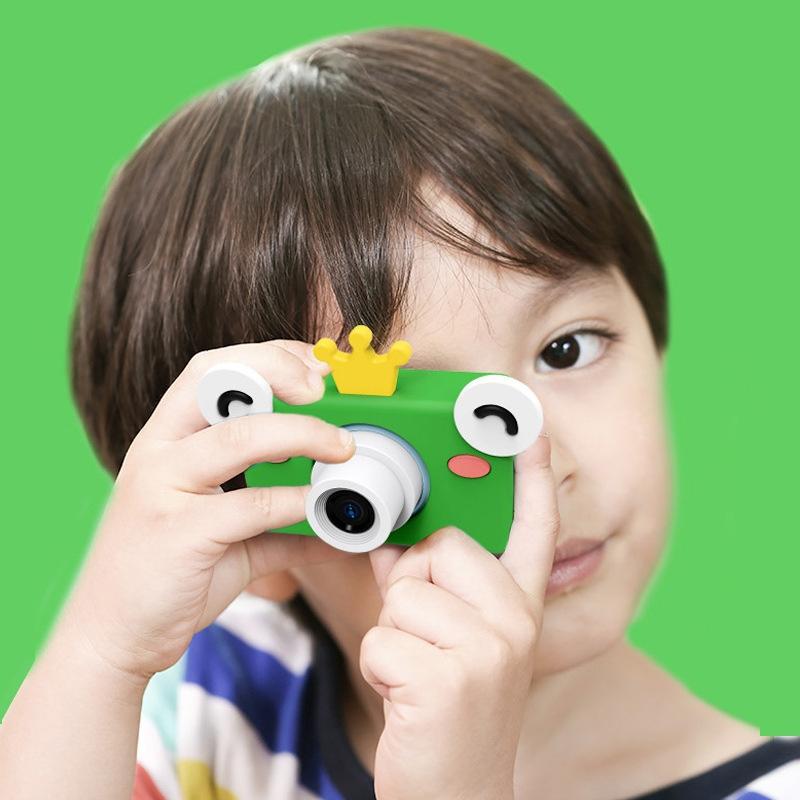 Mini Digital Sport Camera with 8.0mp Lens 2.0 Screen Elk-shaped Case & 32gb Memory for Kids 10