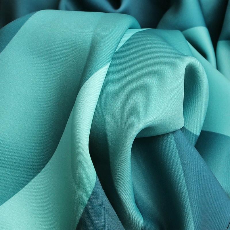 29-32 Inch Travel Suitcase Dust Covers - Elastic & Abrasion-resistant - Gradient Ripple 14