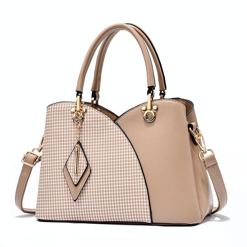 Spacious Texture Handbag - Large Capacity - Black 13