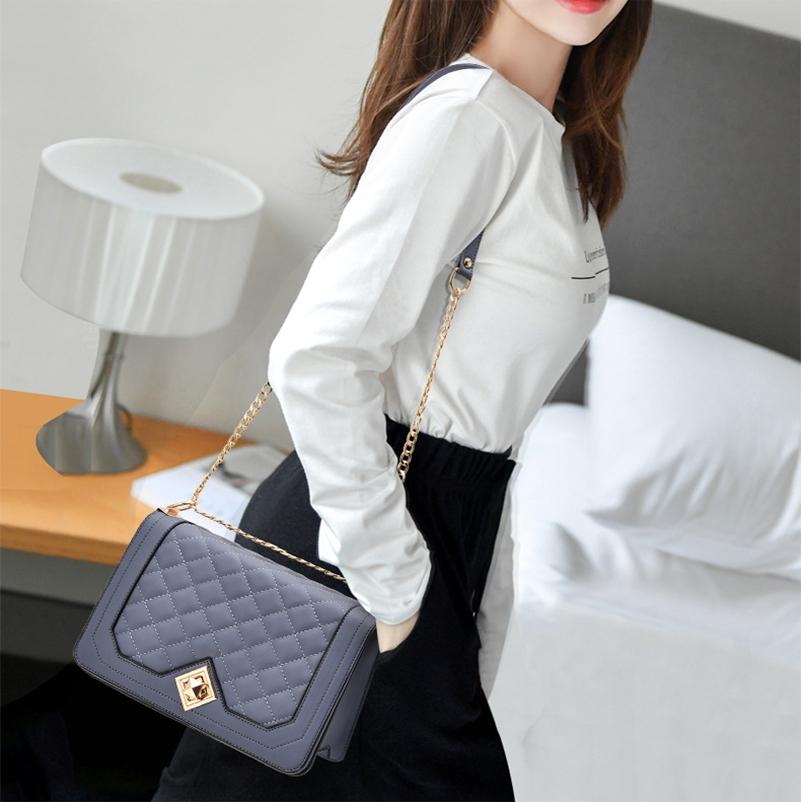 Chic One Shoulder Chain Bag With Diagonal Rhombus Design - Black 8