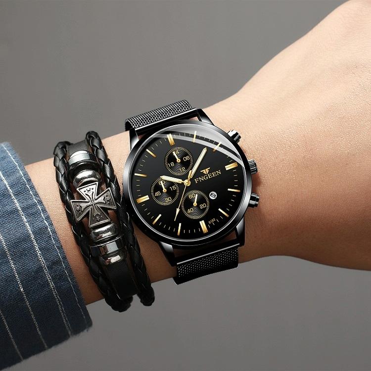 Men Three-eye Luminous Quartz Watch - Black / Gold 8