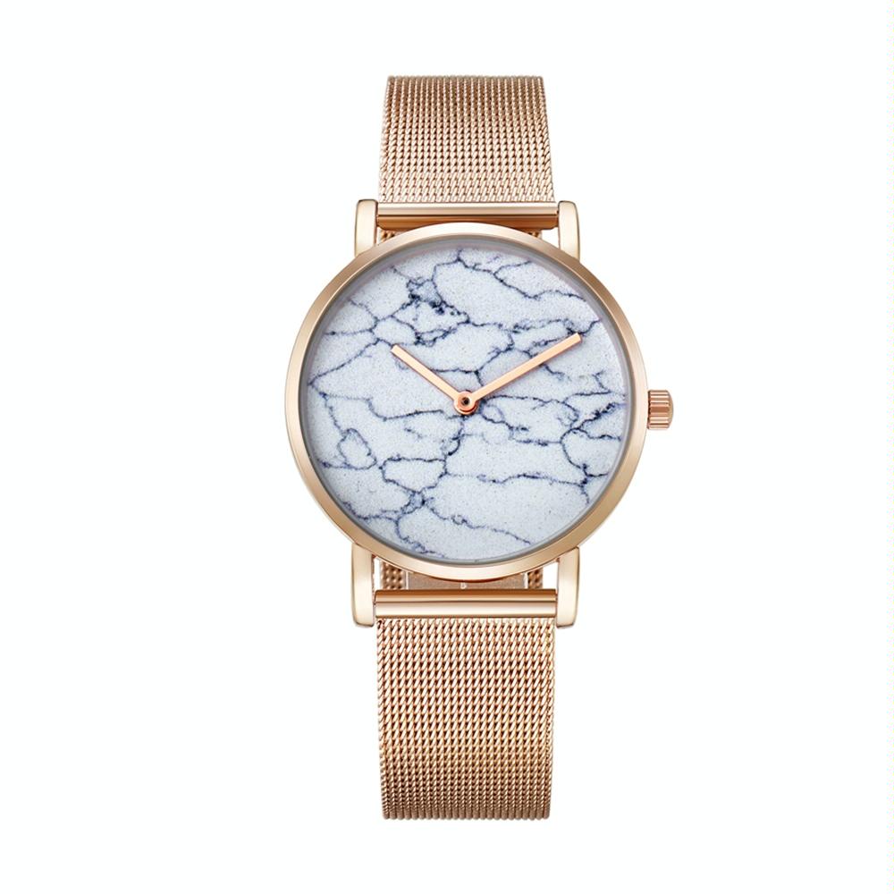 Stylish Women Quartz Watch with Gold Alloy Case and Stainless Steel Band - Round Dial - Wa0727D