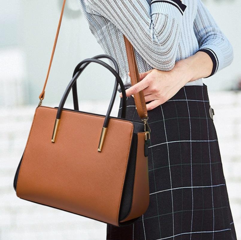 Large Capacity 4-in-1 Messenger Handbag with Fashionable Colour Block Design - Brown 5