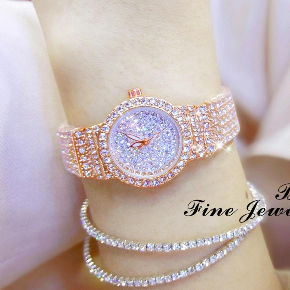 Starry Diamond Chain Women Wrist Watch - Golden Scale Surface 11